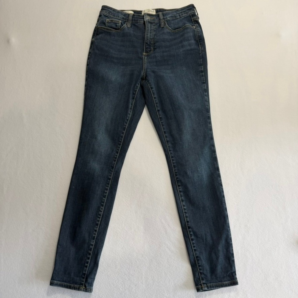 Universal Thread High Waisted Skinny Jeans Blue Women's‎ 6